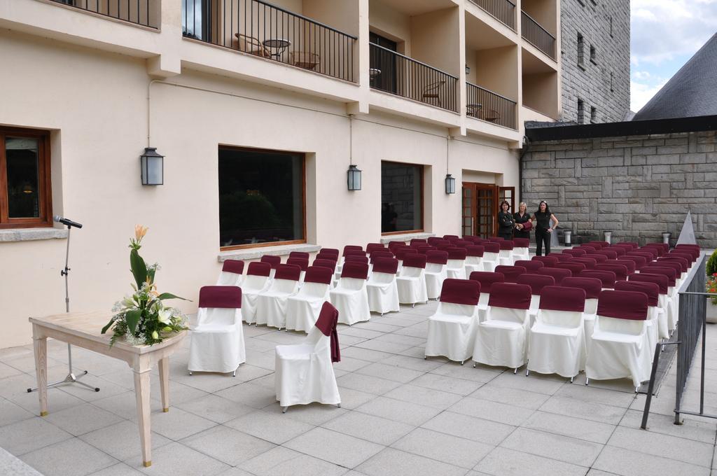 Parador De Vielha Exterior foto